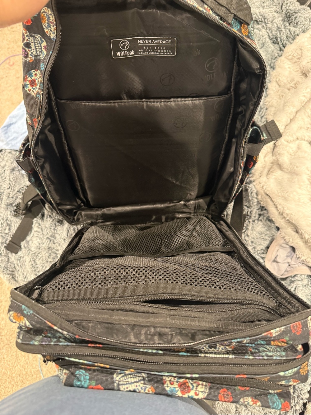 WolfPak dia de los muertos 25L Backpack